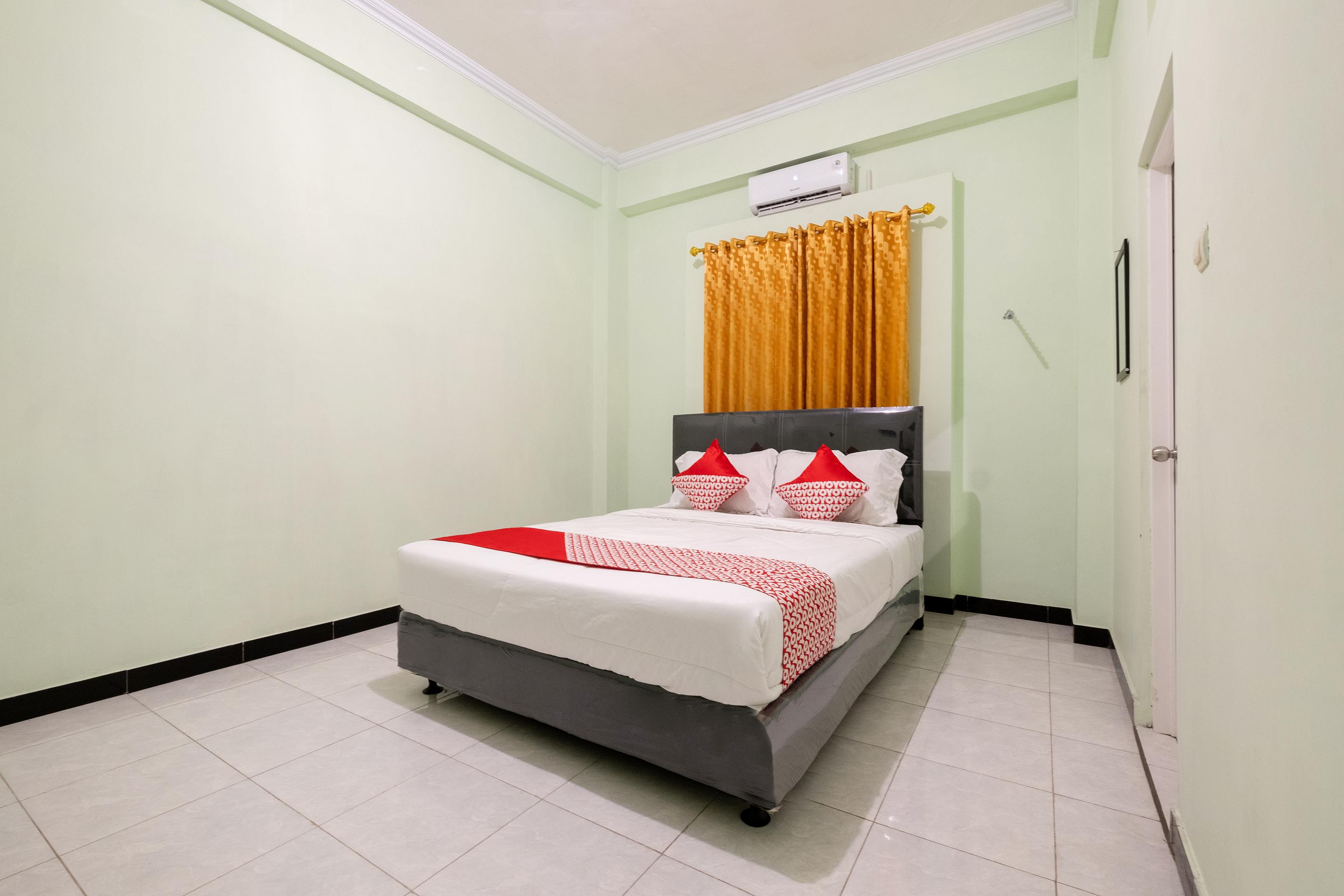Hotel Reddoorz Syariah Near Alun Alun Wonosari Extérieur photo