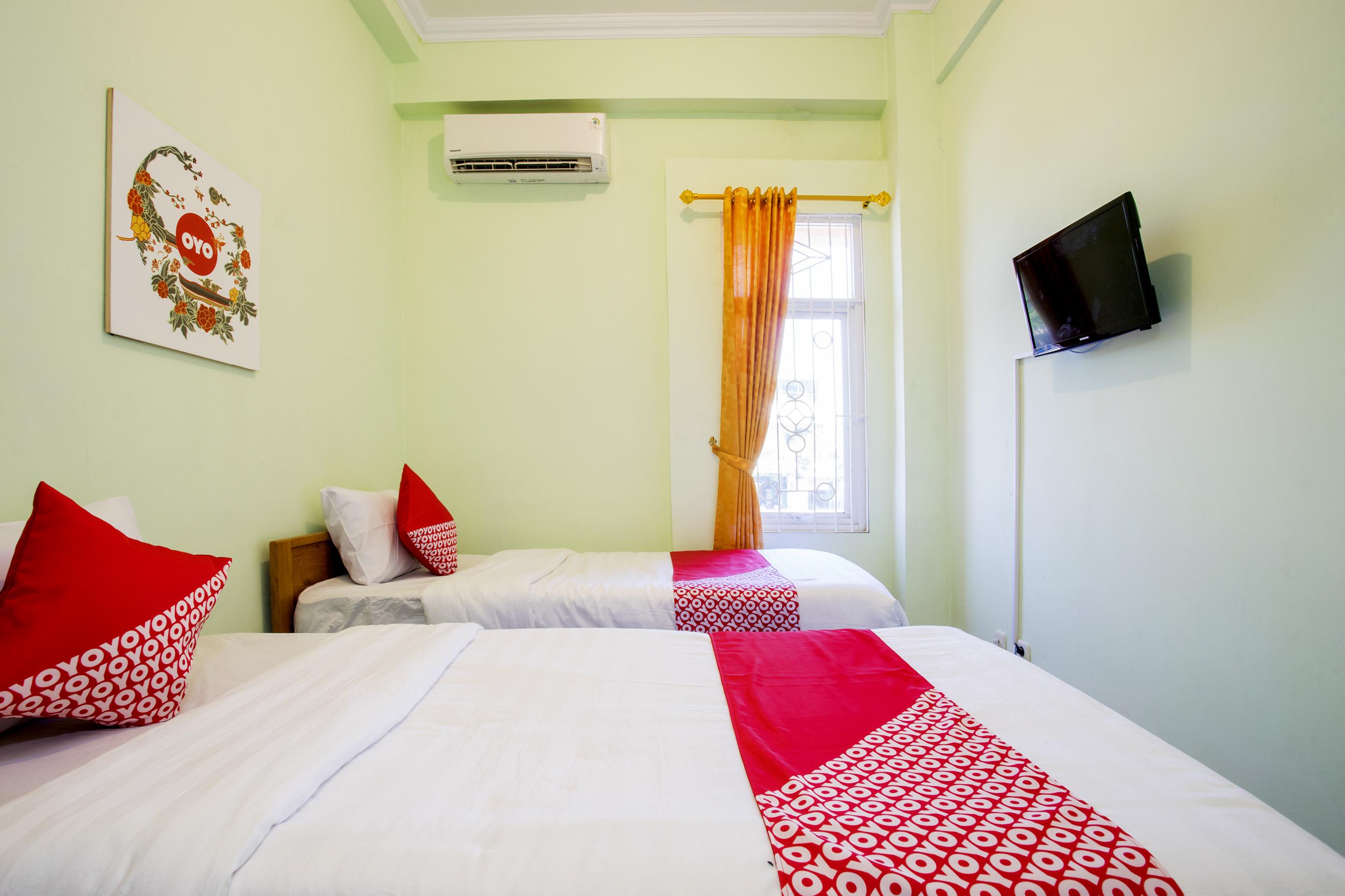 Hotel Reddoorz Syariah Near Alun Alun Wonosari Extérieur photo