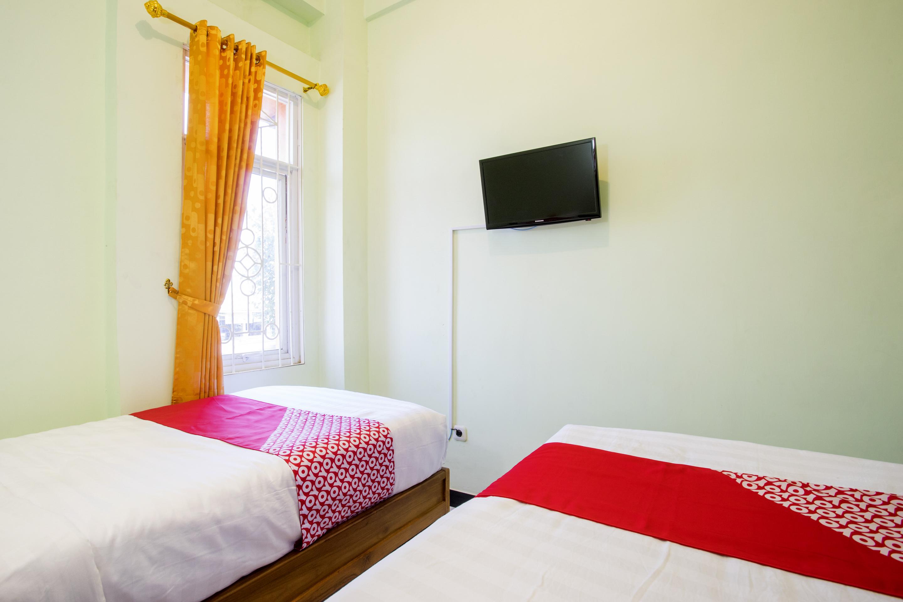 Hotel Reddoorz Syariah Near Alun Alun Wonosari Extérieur photo