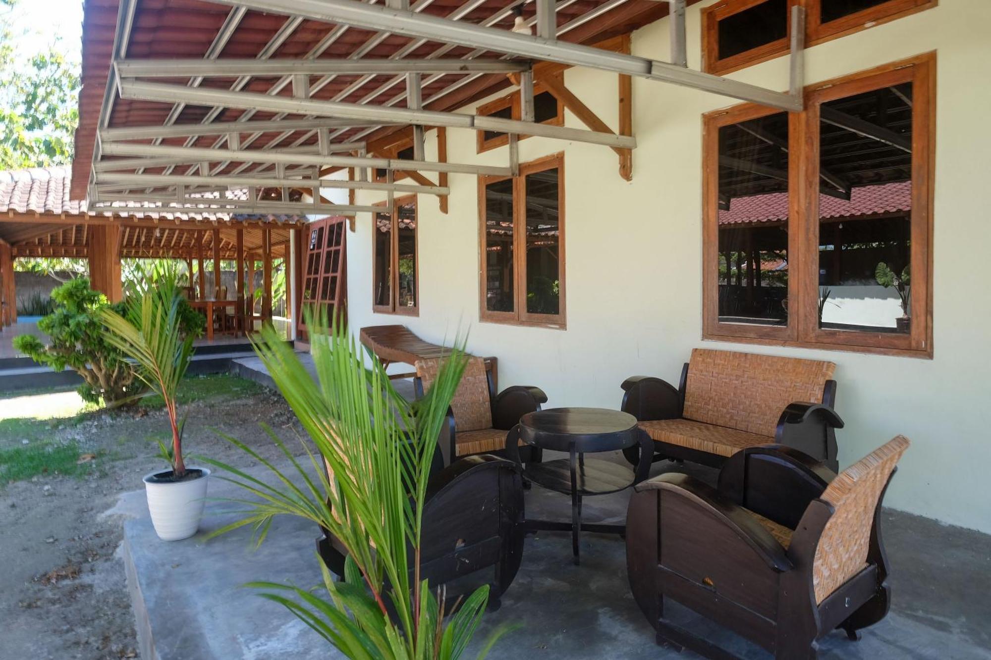 Hotel Reddoorz Syariah Near Alun Alun Wonosari Extérieur photo