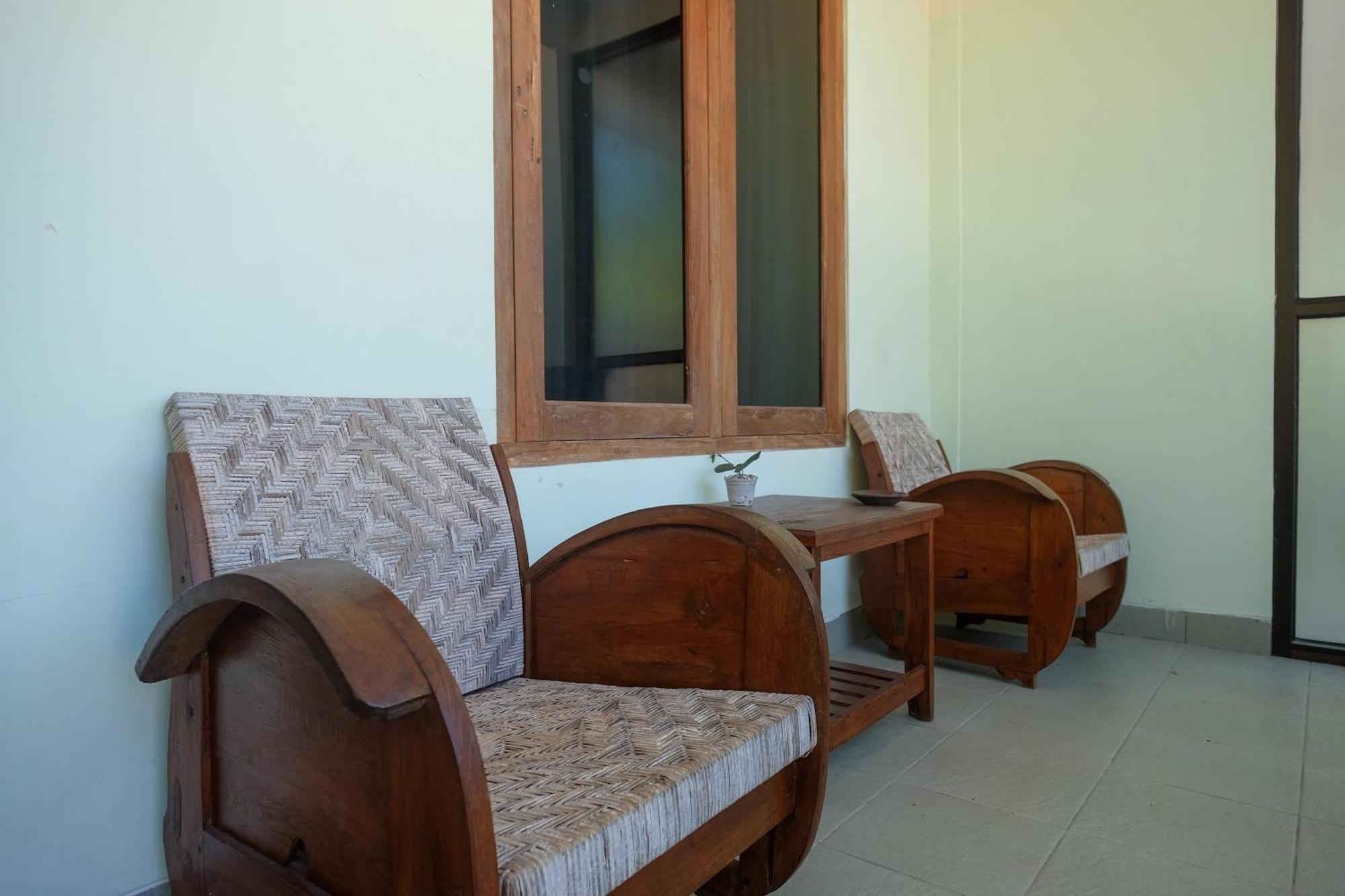 Hotel Reddoorz Syariah Near Alun Alun Wonosari Extérieur photo