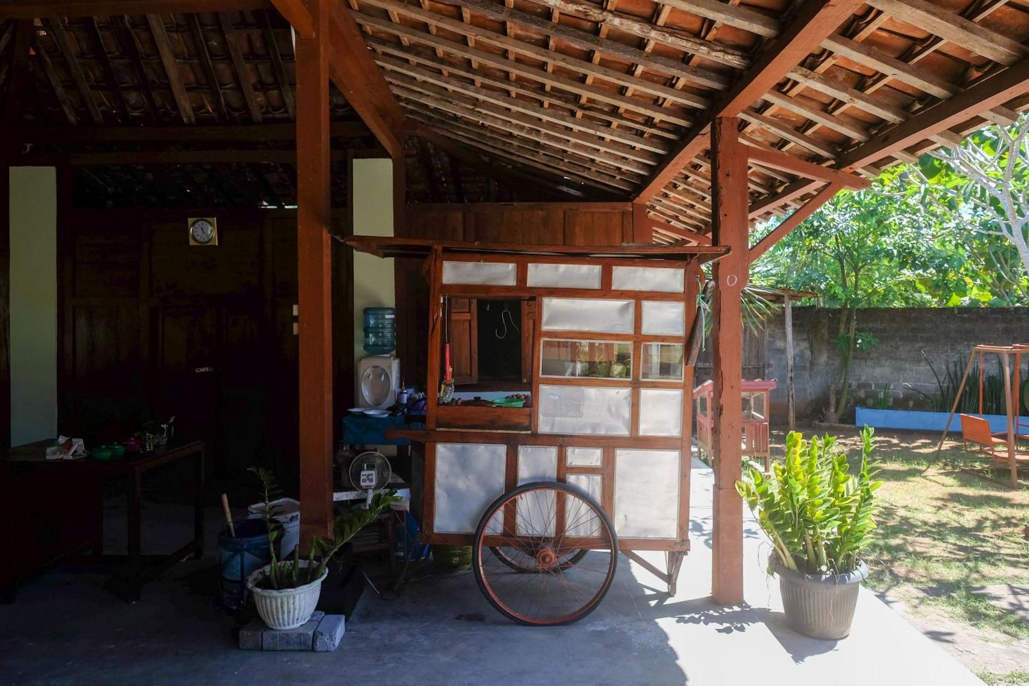 Hotel Reddoorz Syariah Near Alun Alun Wonosari Extérieur photo